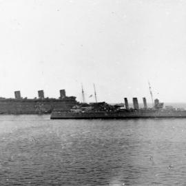 HMAS Canberra I and Queen Mary in Gage Roads