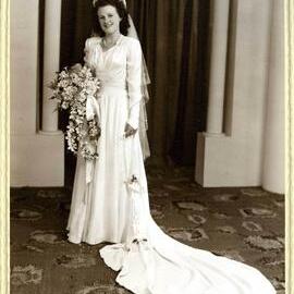 Full length portrait of Shirley Beale nee Feltham