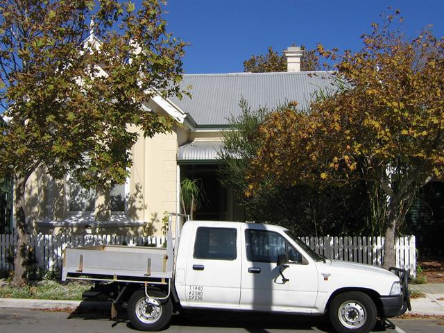 HOUSE, 1 ADA STREET